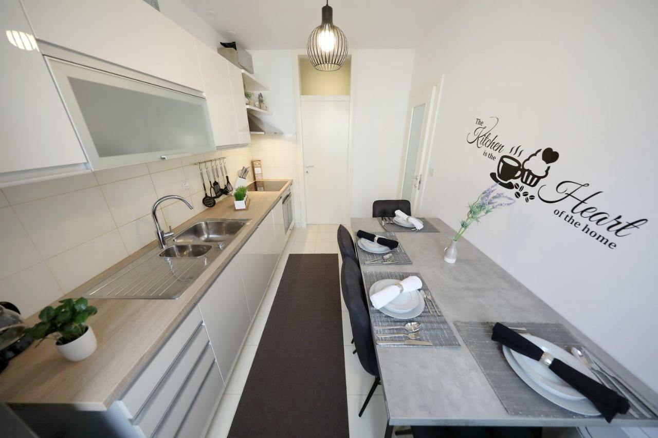 Dioniz Apartman Zára Kültér fotó